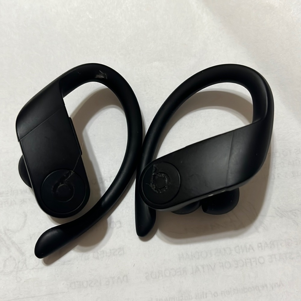 Beats Wireless Earbuds